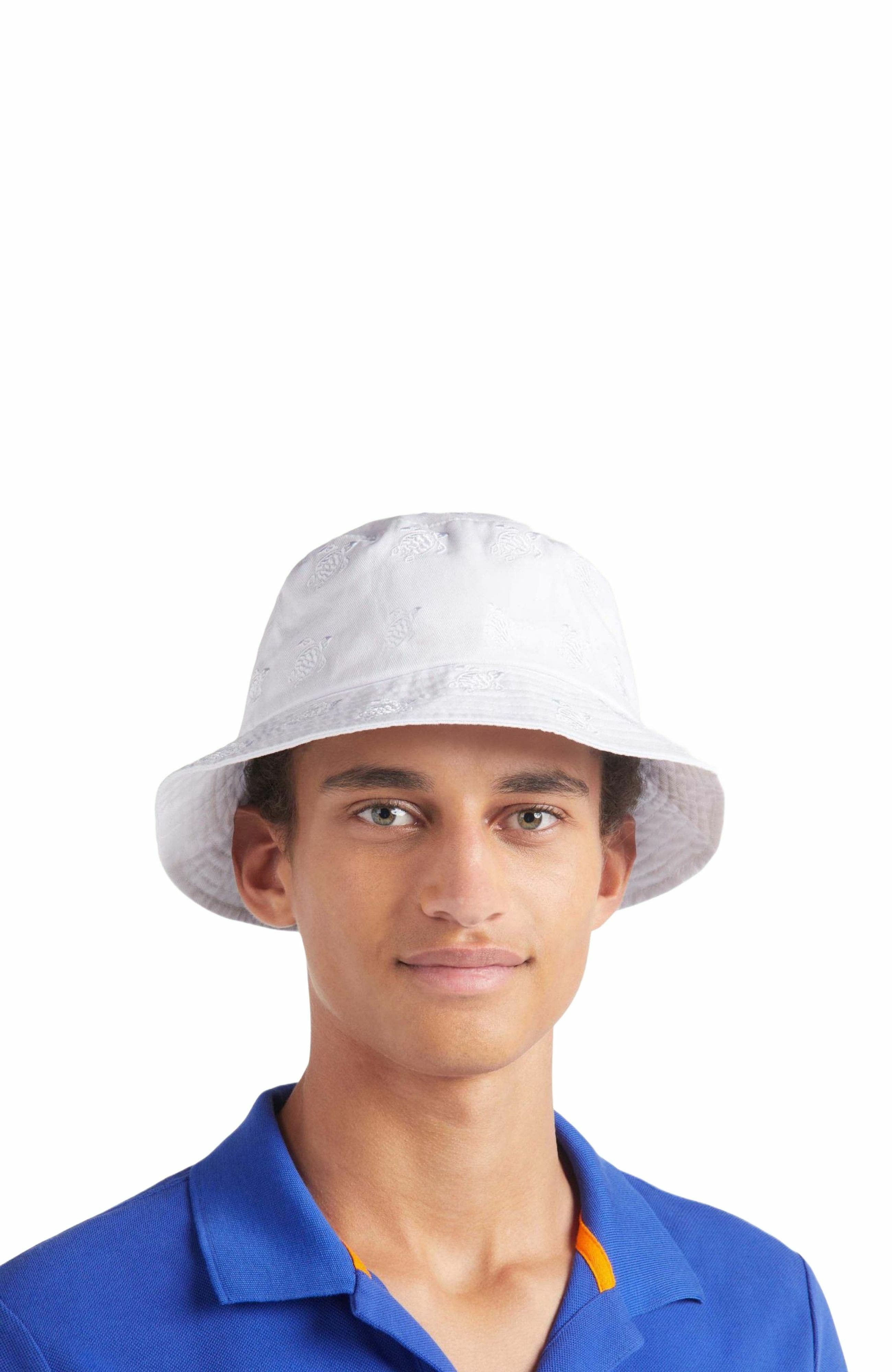 Vilebrequin Embroidered Bucket Hat Turtles All Over in Blanc at Nordstrom - 3