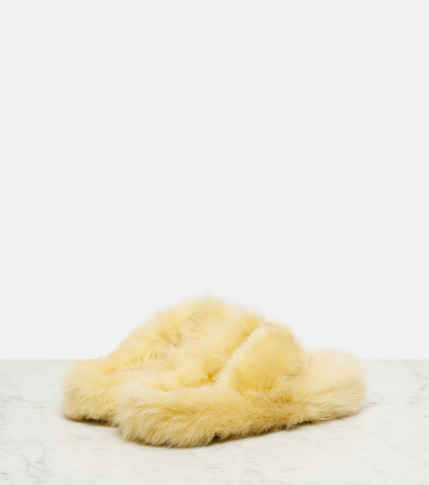 Shearling thong sandals - 2