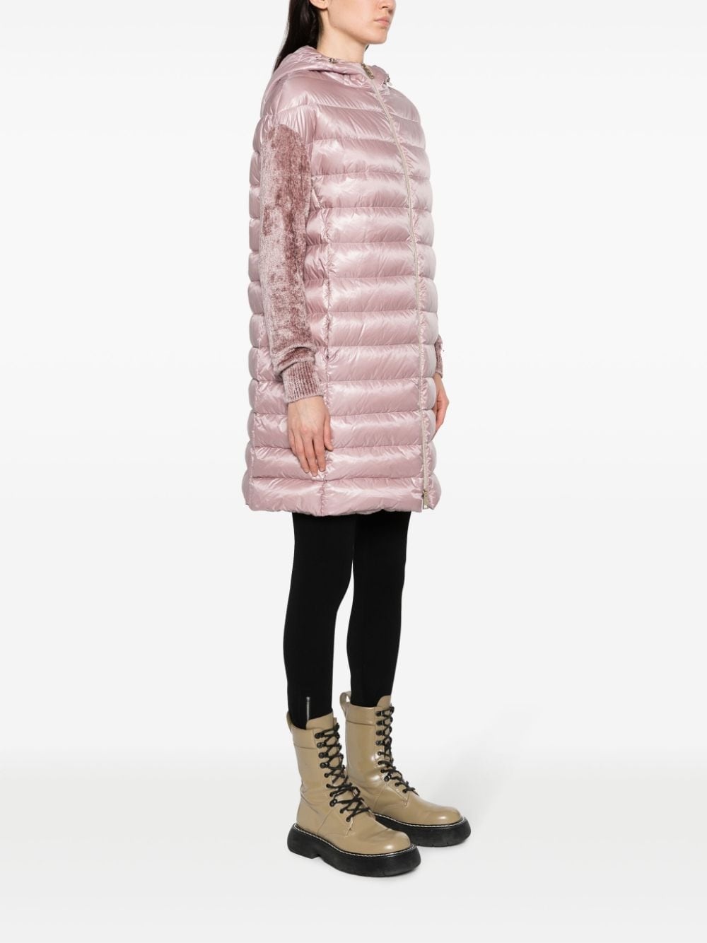 contrast-sleeve padded hooded coat - 3