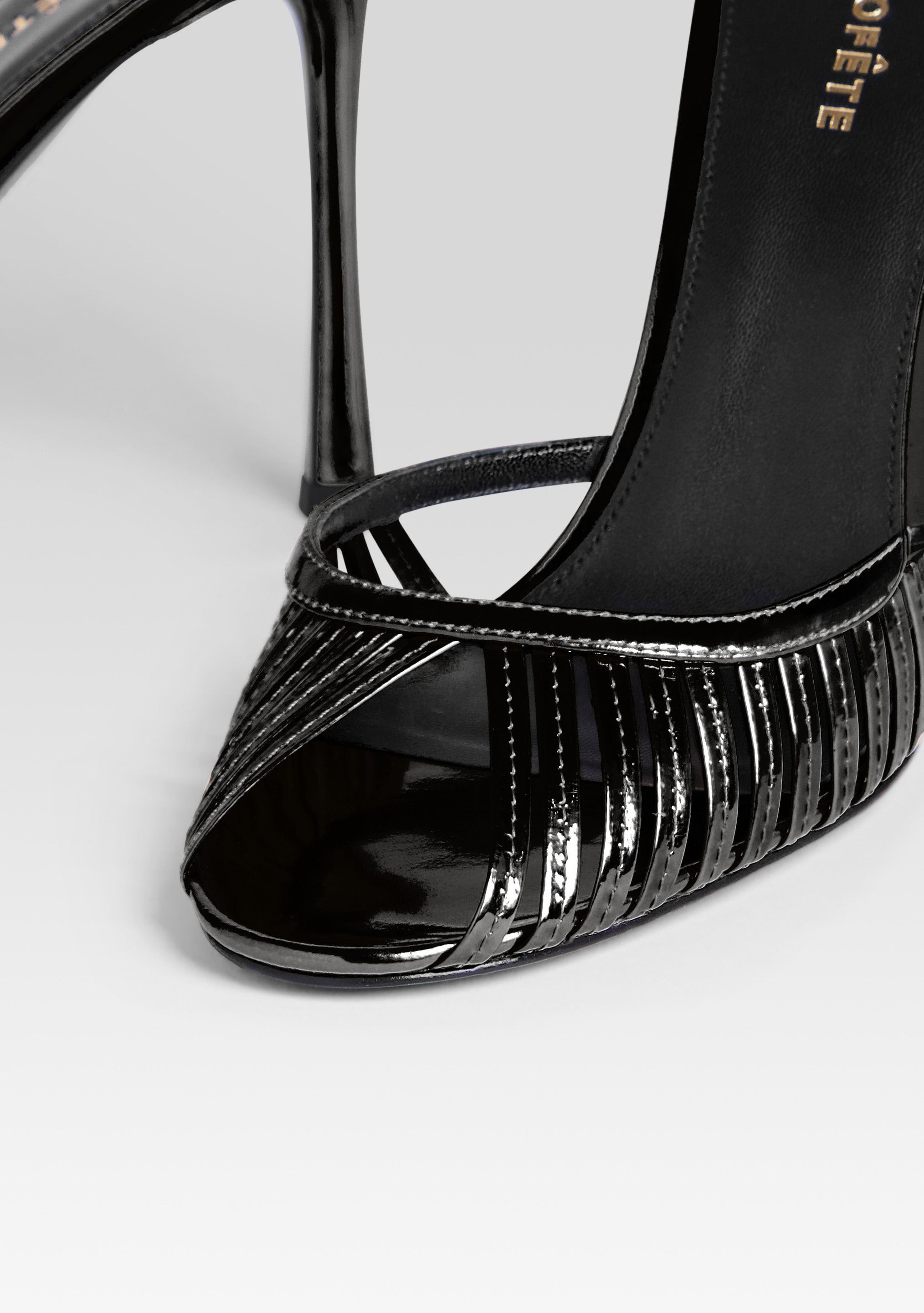 ALLISTAIR SANDAL - 3