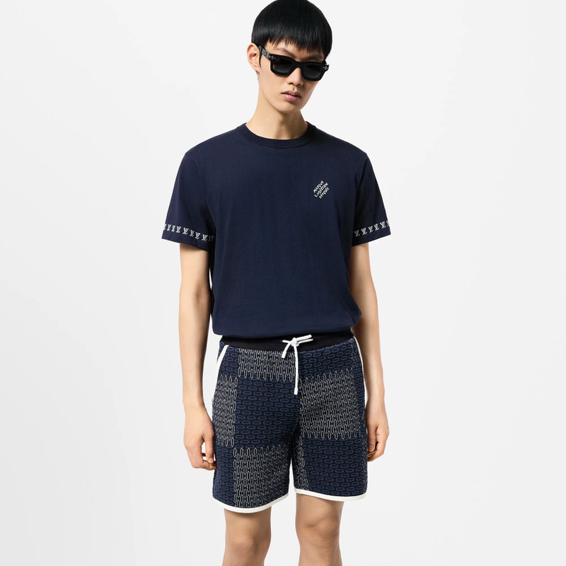 Signature Short-Sleeved Crewneck 2