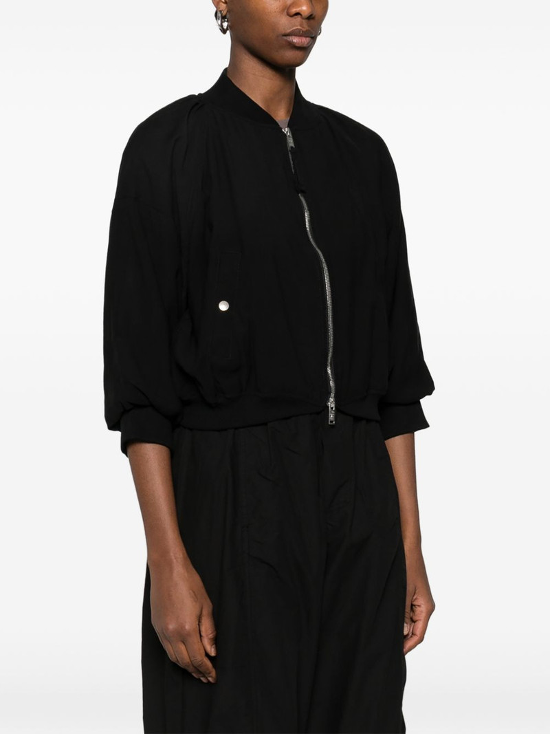 zip-up jacket 3