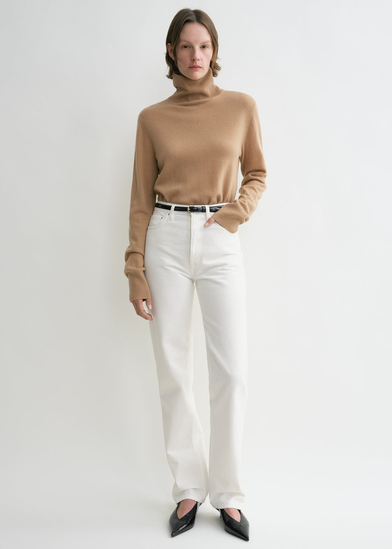 Totême Classic cut denim full length off-white outlook