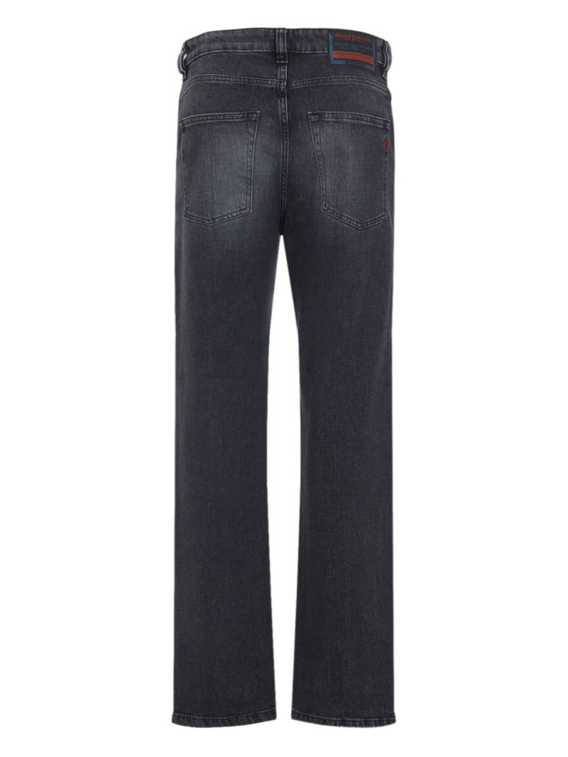 Diesel logo-patch jeans outlook