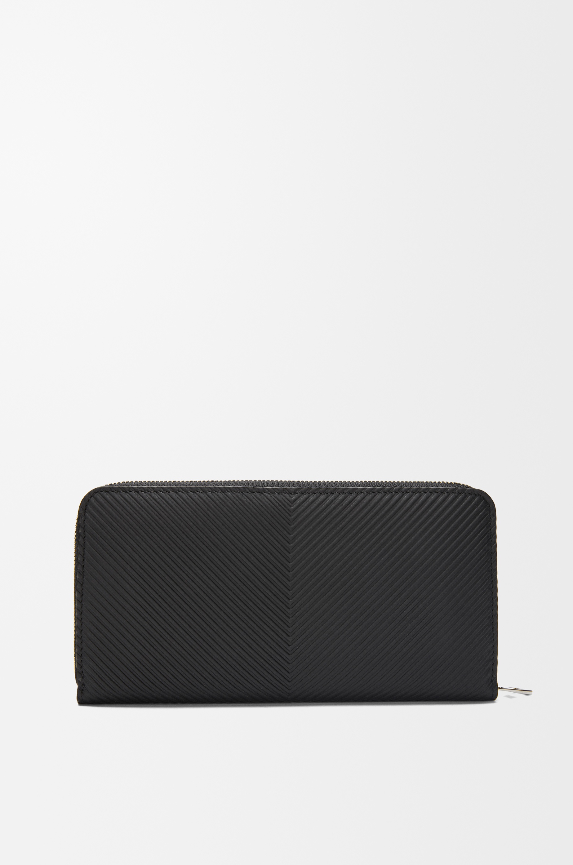 Zip around wallet in textured classic calfskin - 3