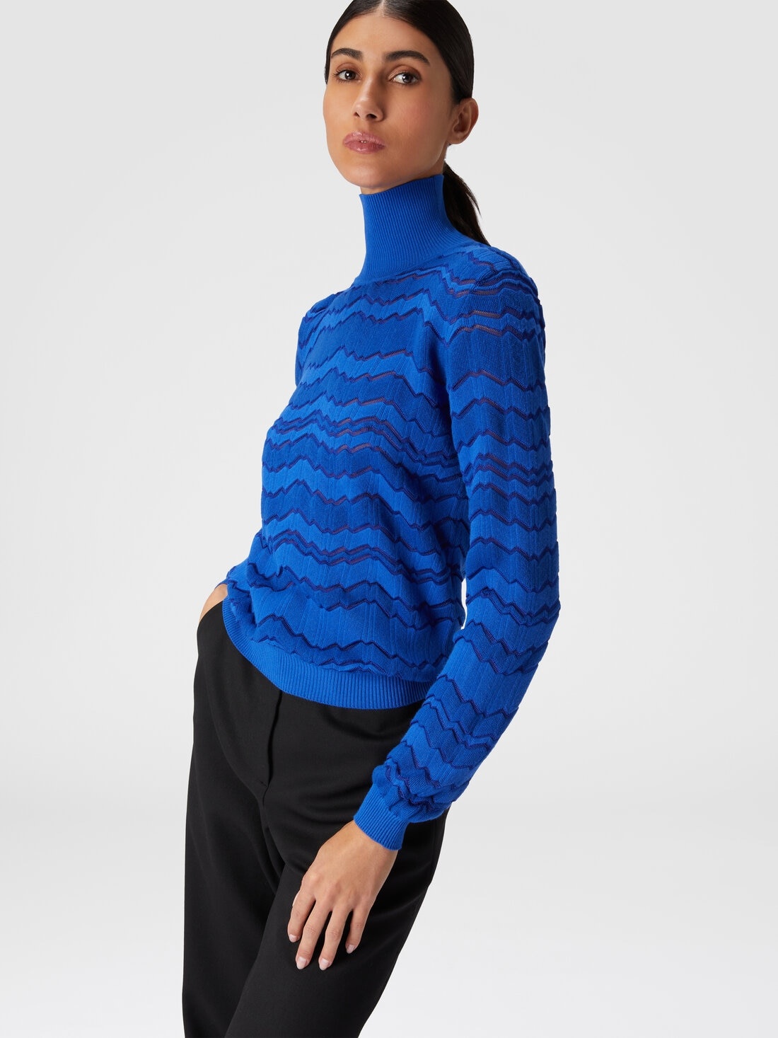 Viscose and wool turtleneck with tone-on-tone zigzag - 5
