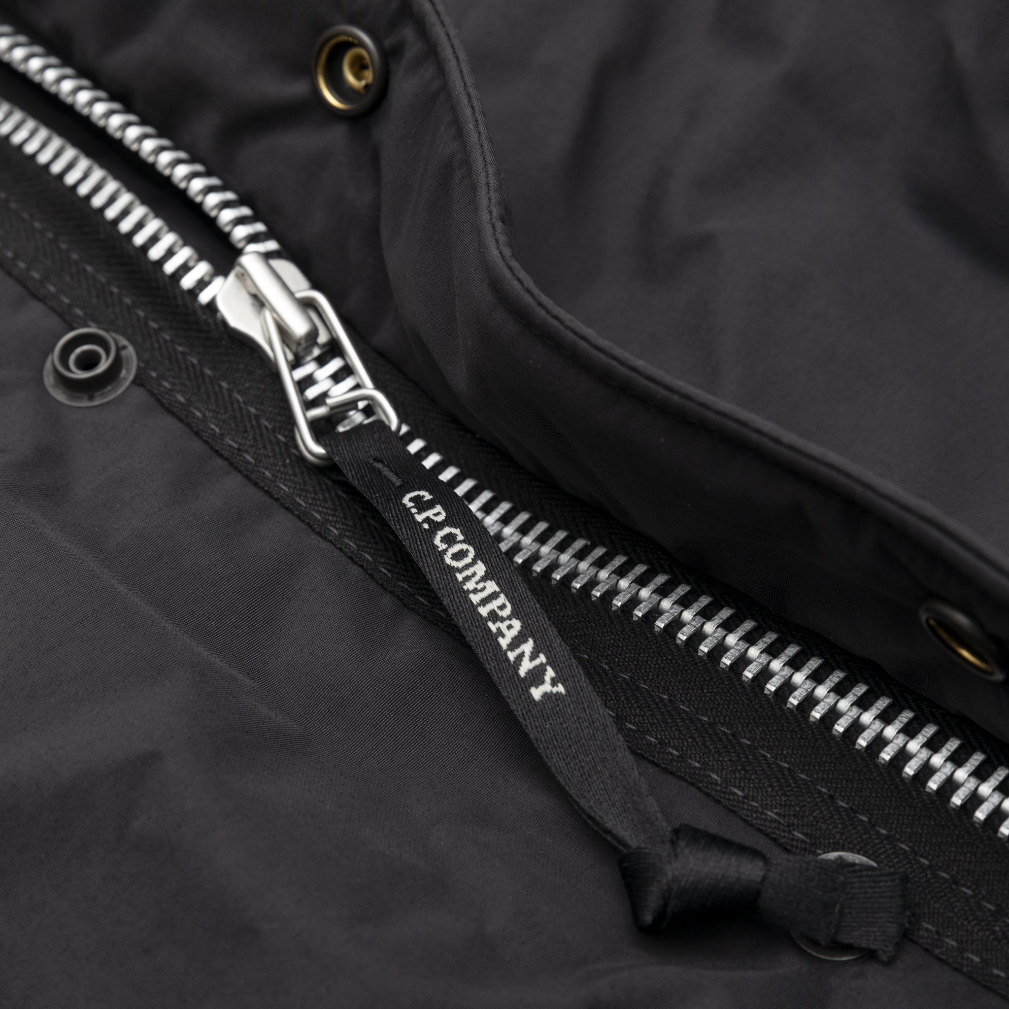 eYe X C.P. COMPANY NYLON GOGGLE PARKA - 5
