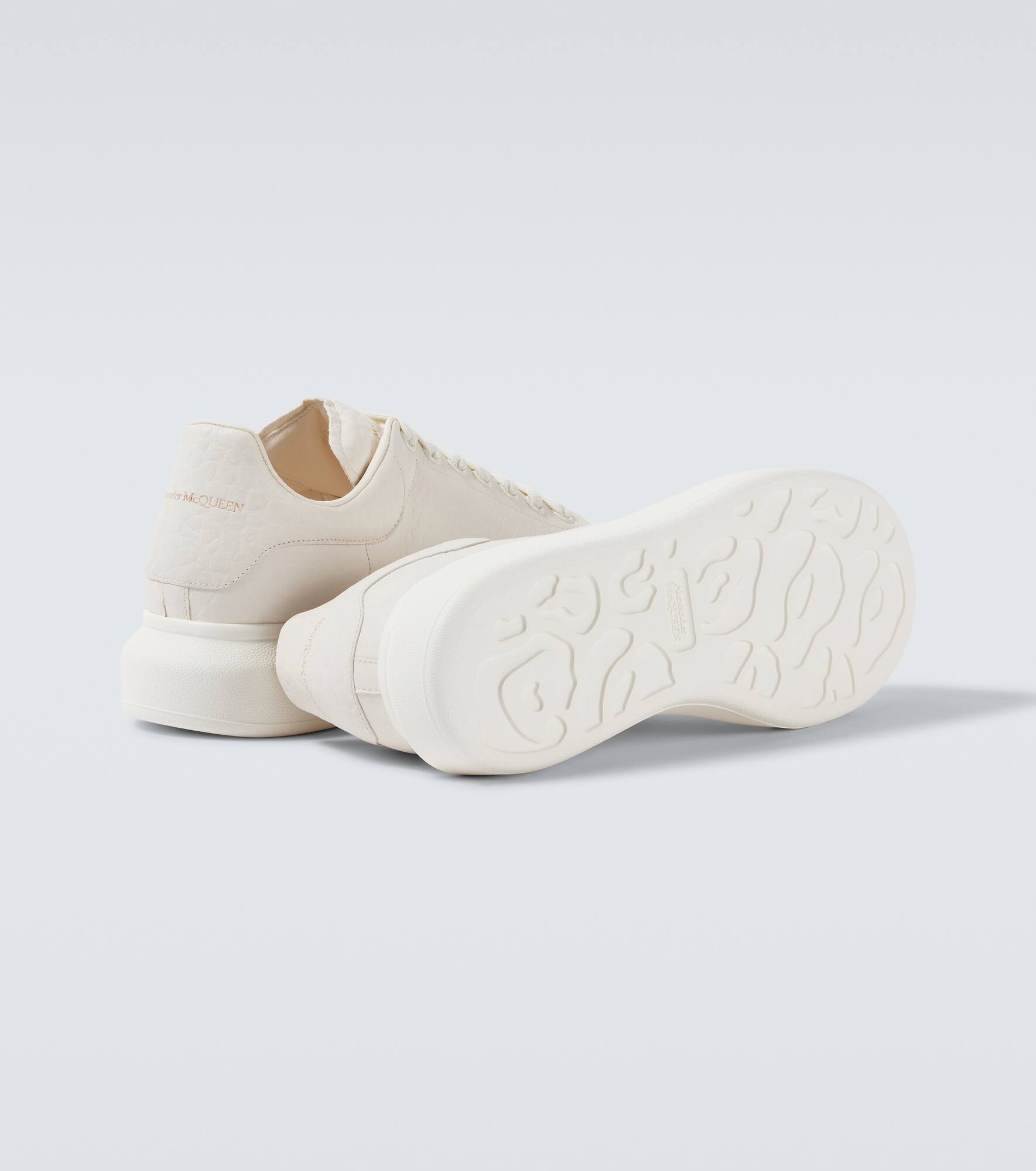 Oversized leather sneakers - 7