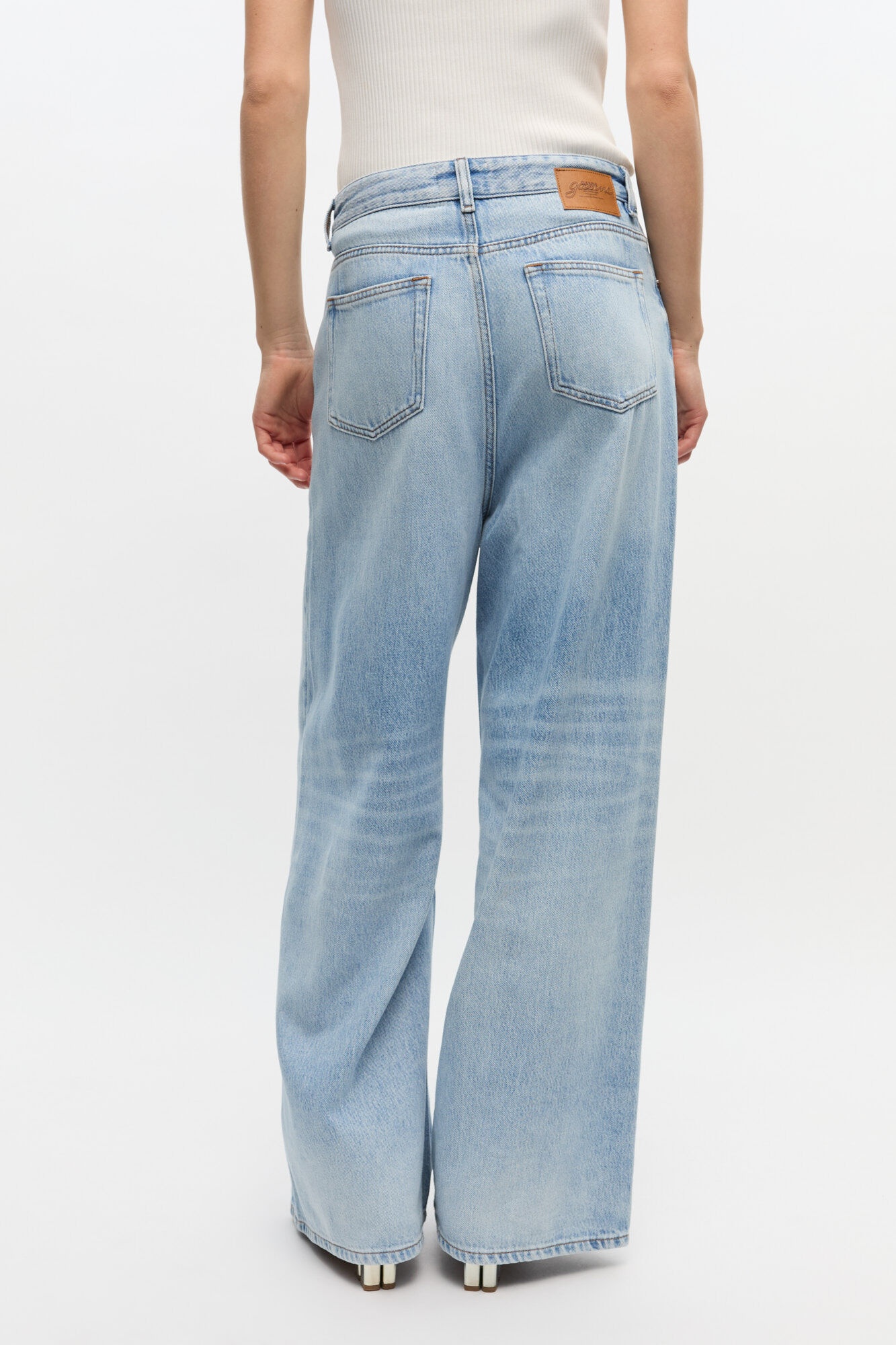LIGHT BLUE BAGGY JEANS - 4