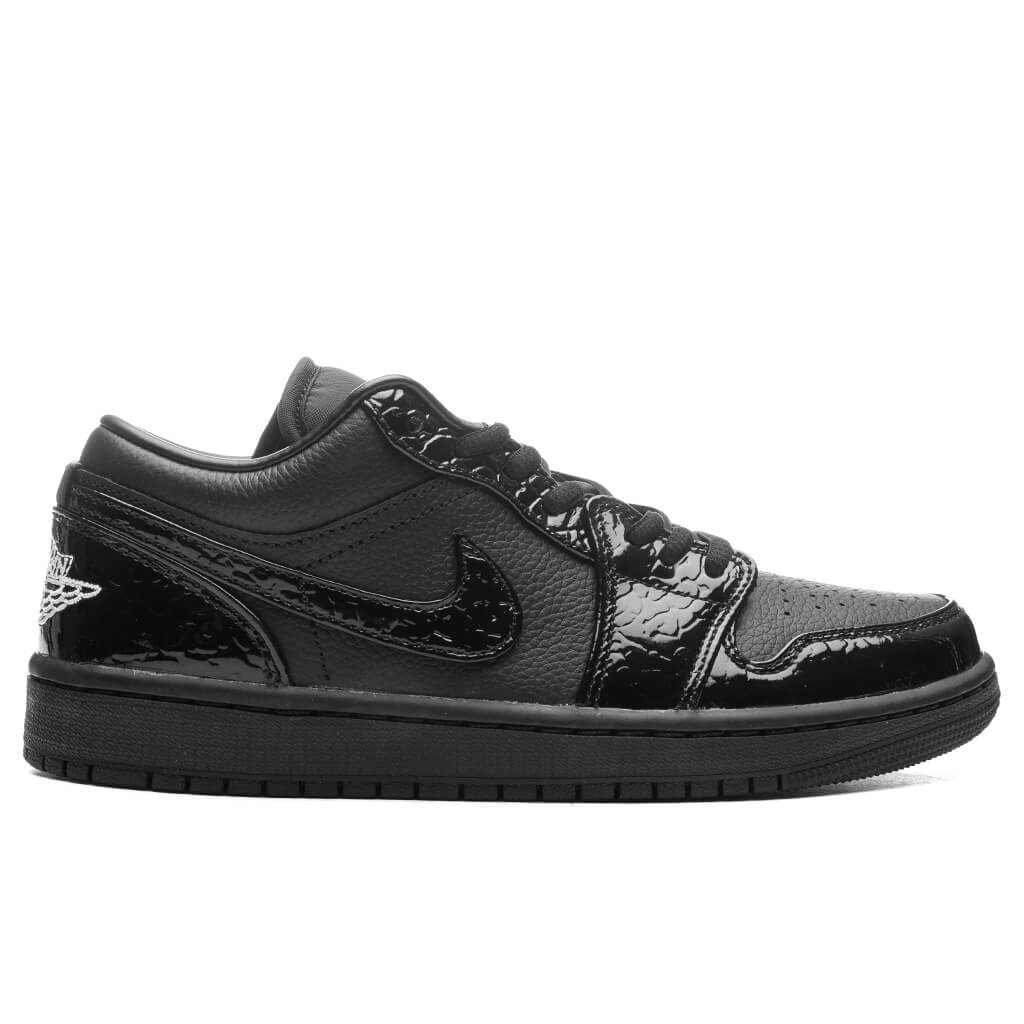 AIR JORDAN 1 LOW SE WOMEN'S - BLACK/BLACK/WHITE/METALLIC SILVER - 1