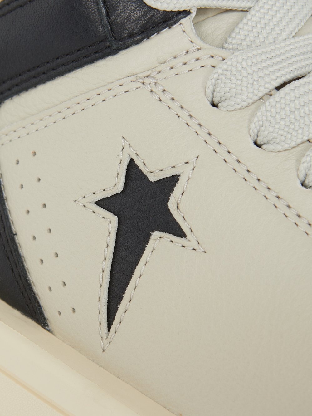 SNEAKERS - 8
