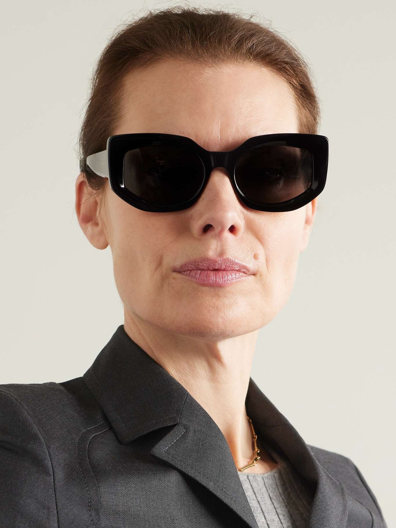 サングラス Celine Eyewear Graphic S277 cat-eye sunglasses CELINE Bold cat-eye acetate sunglasses | netaporter | REVERSIBLE
