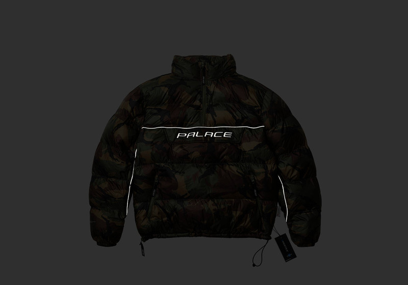 PALACE PERTEX P90 PUFFA JACKET CAMO outlook