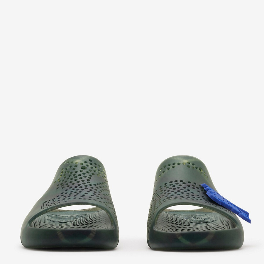 Burberry Men's Check Rubber Stingray Slides - 2