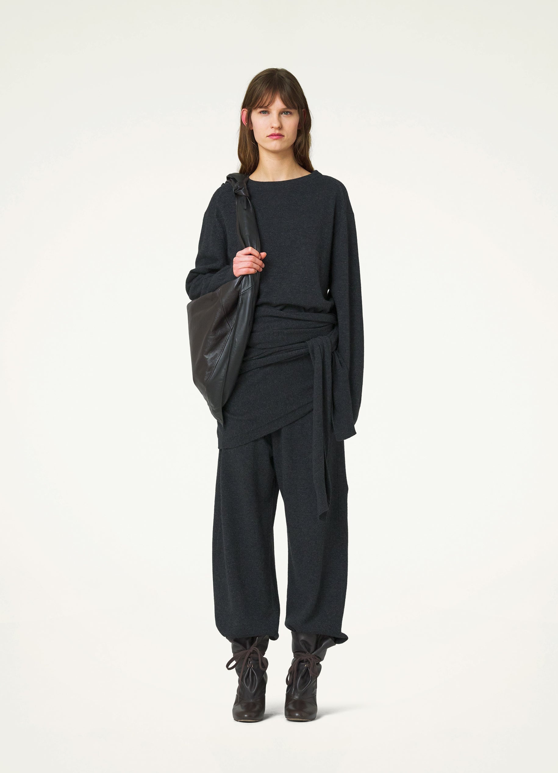 SOFT CURVED PANTS - 5