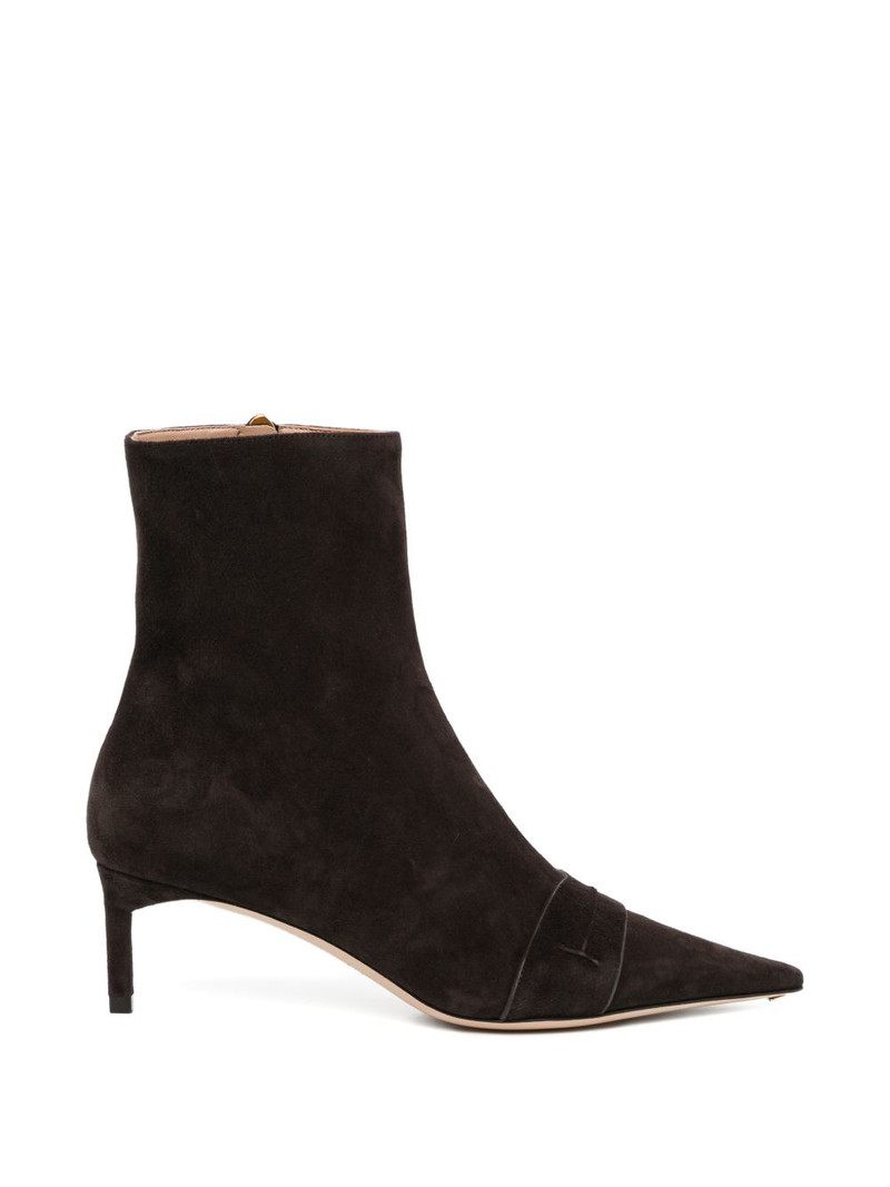 pointed toe boots 1
