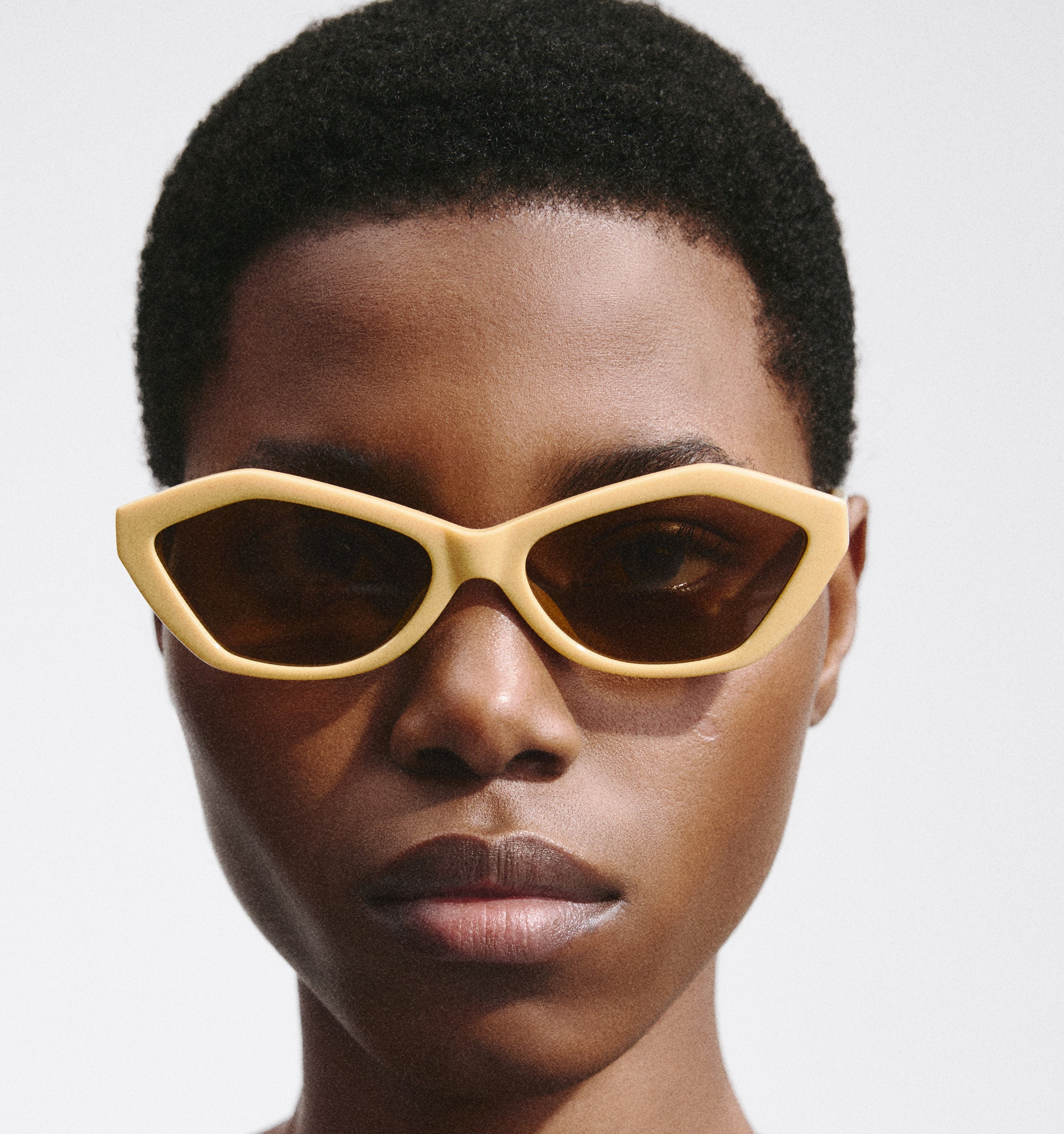Bambino Angular Sunglasses in Banana - 4