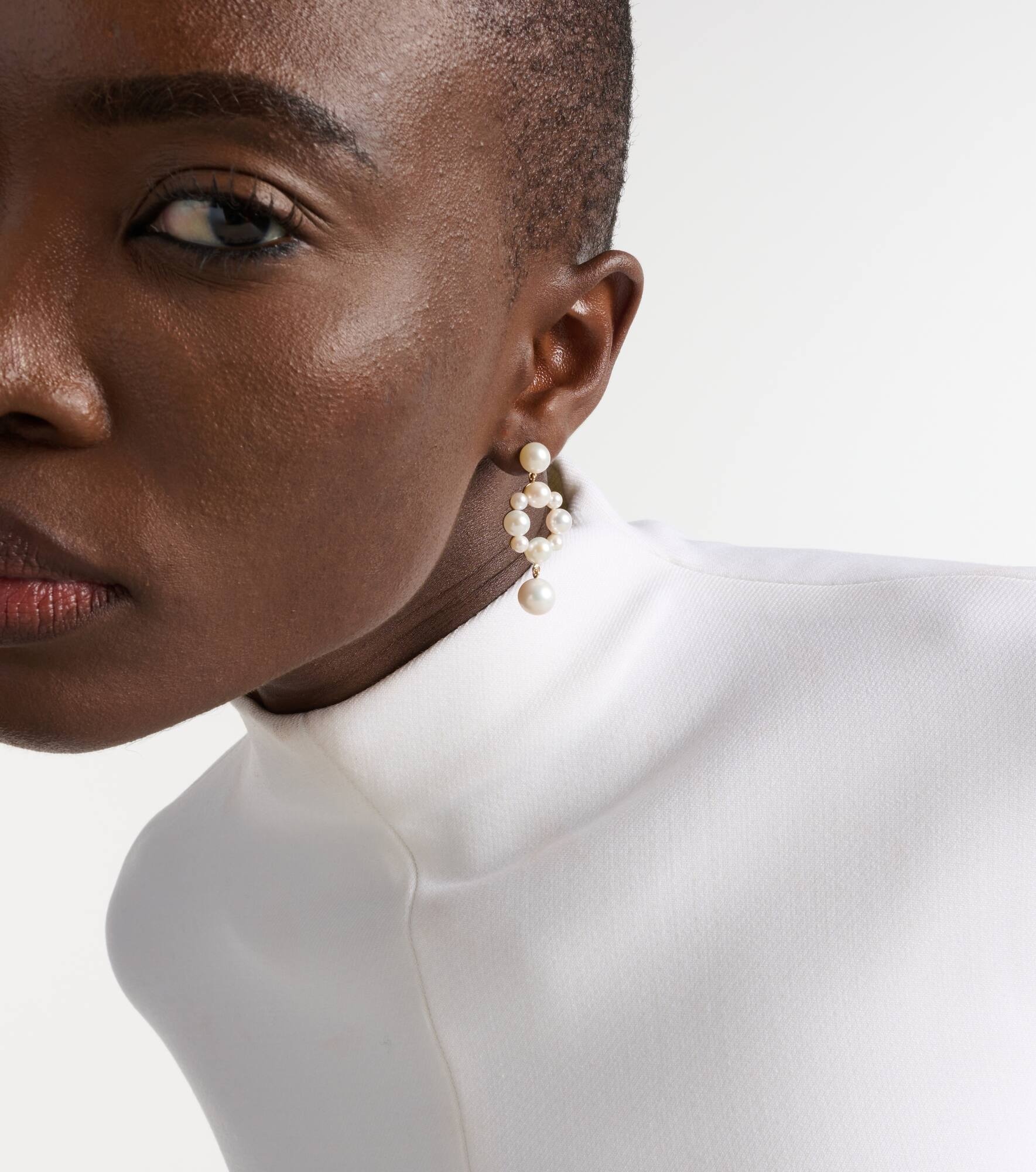 14kt gold earrings with freshwater pearls - 3