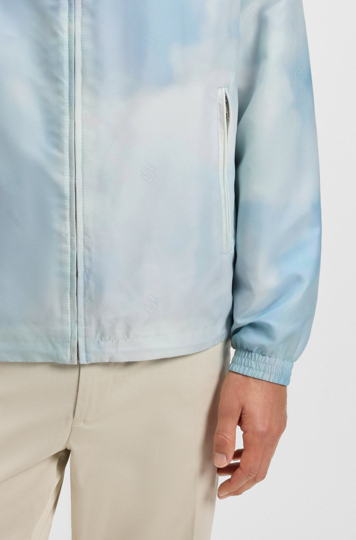WATER-REPELLENT JACKET WITH CLOUD ARTWORK - 6