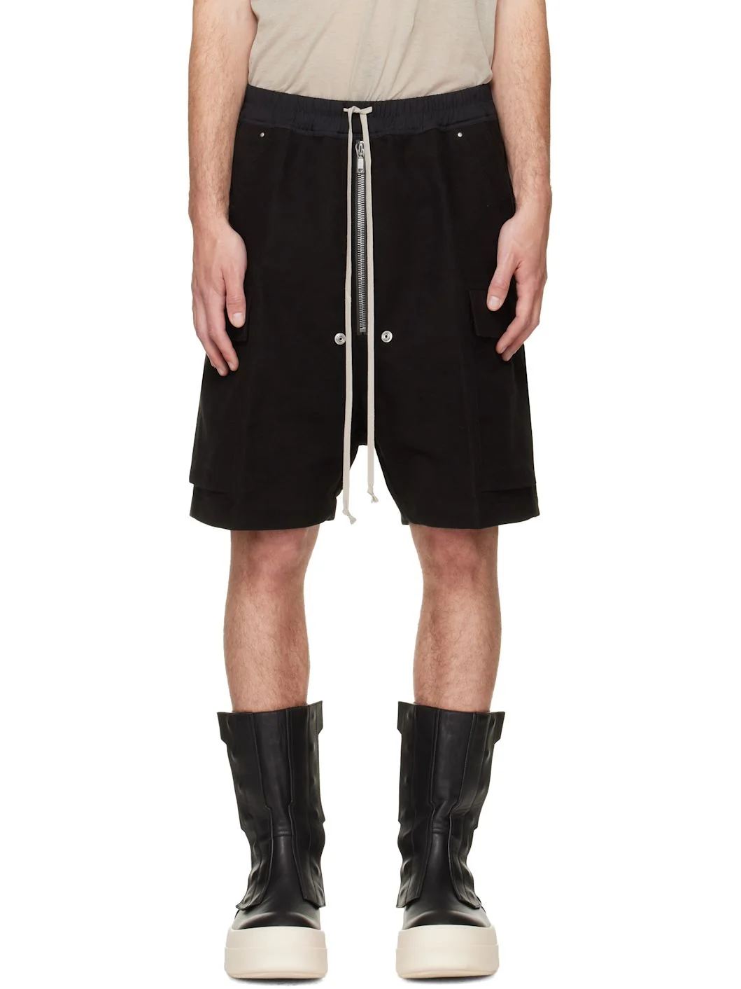 Black Tower Cargobela Shorts - 1