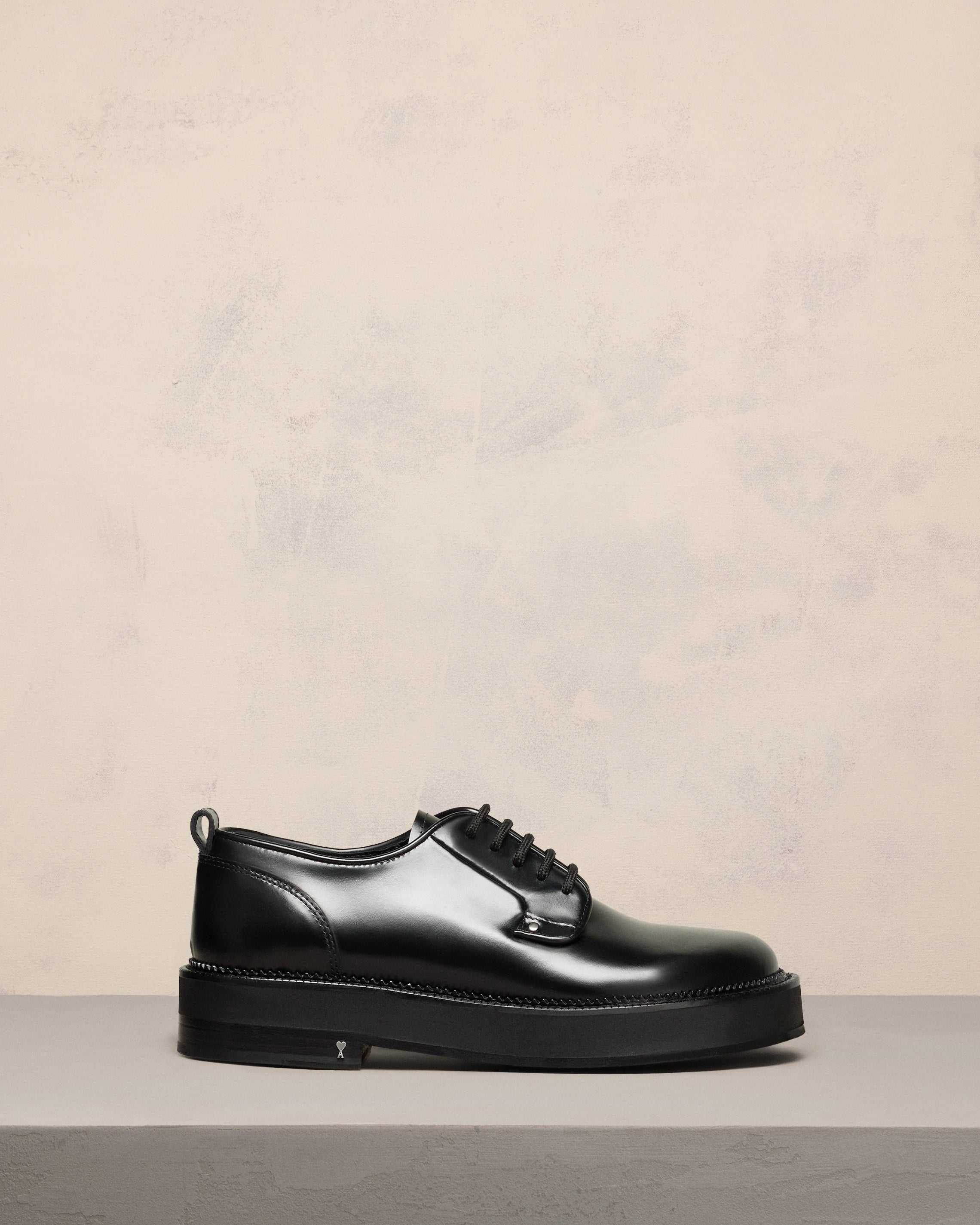 ANATOMICAL TOE DERBIES - 1