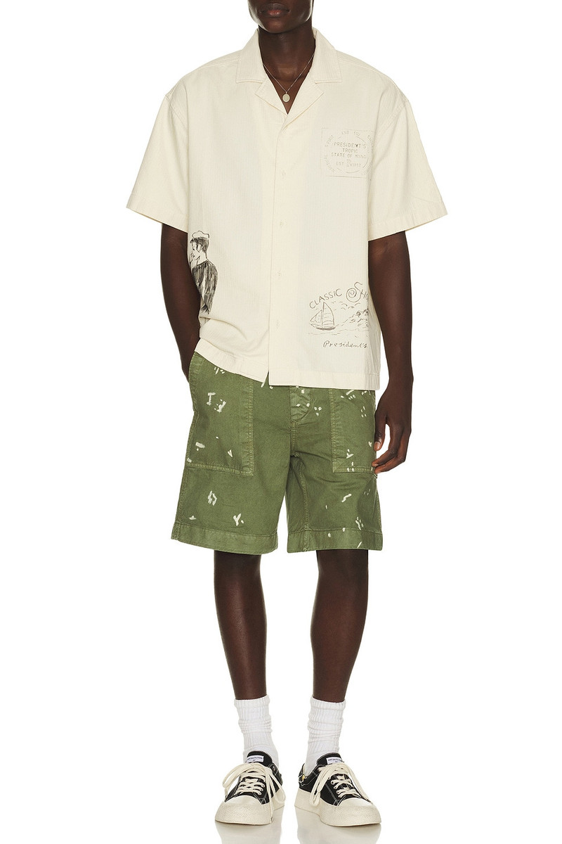PRESIDENT’s Bermuda Fatigue Dust Shorts outlook