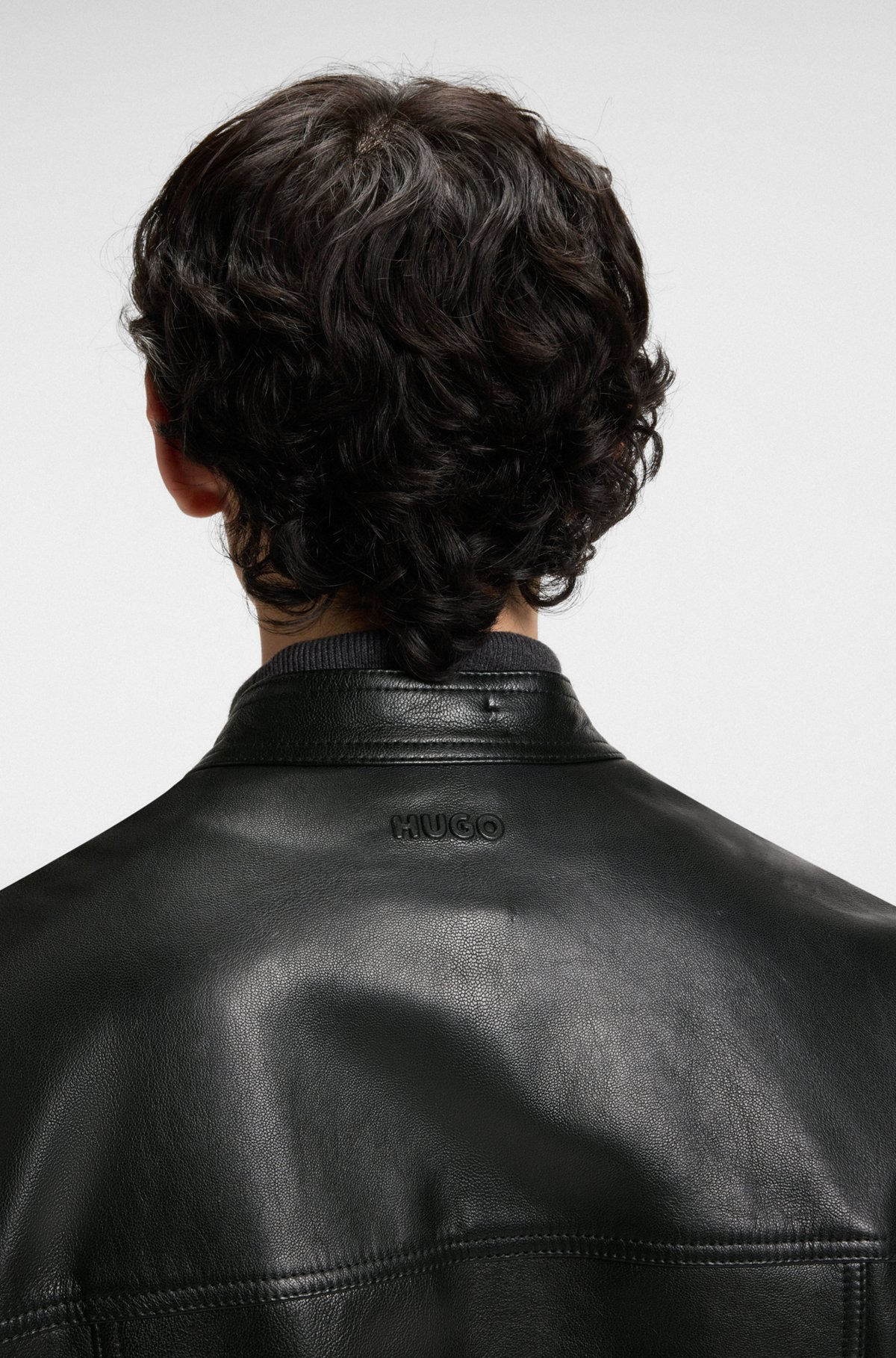 SLIM-FIT JACKET IN LEATHER - 6