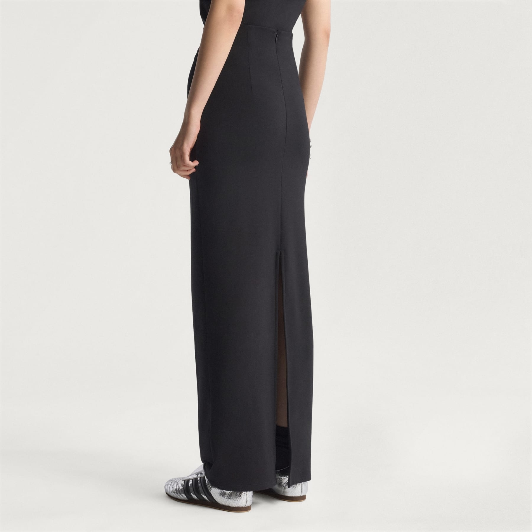 Premium Essentials Skirt - 3