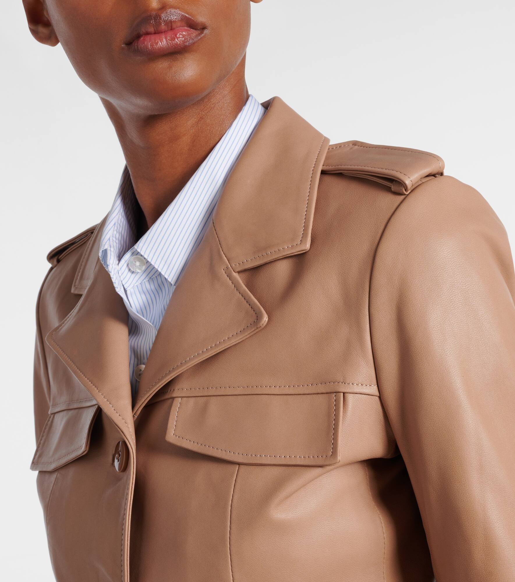 Sleek Statement cropped leather jacket - 4