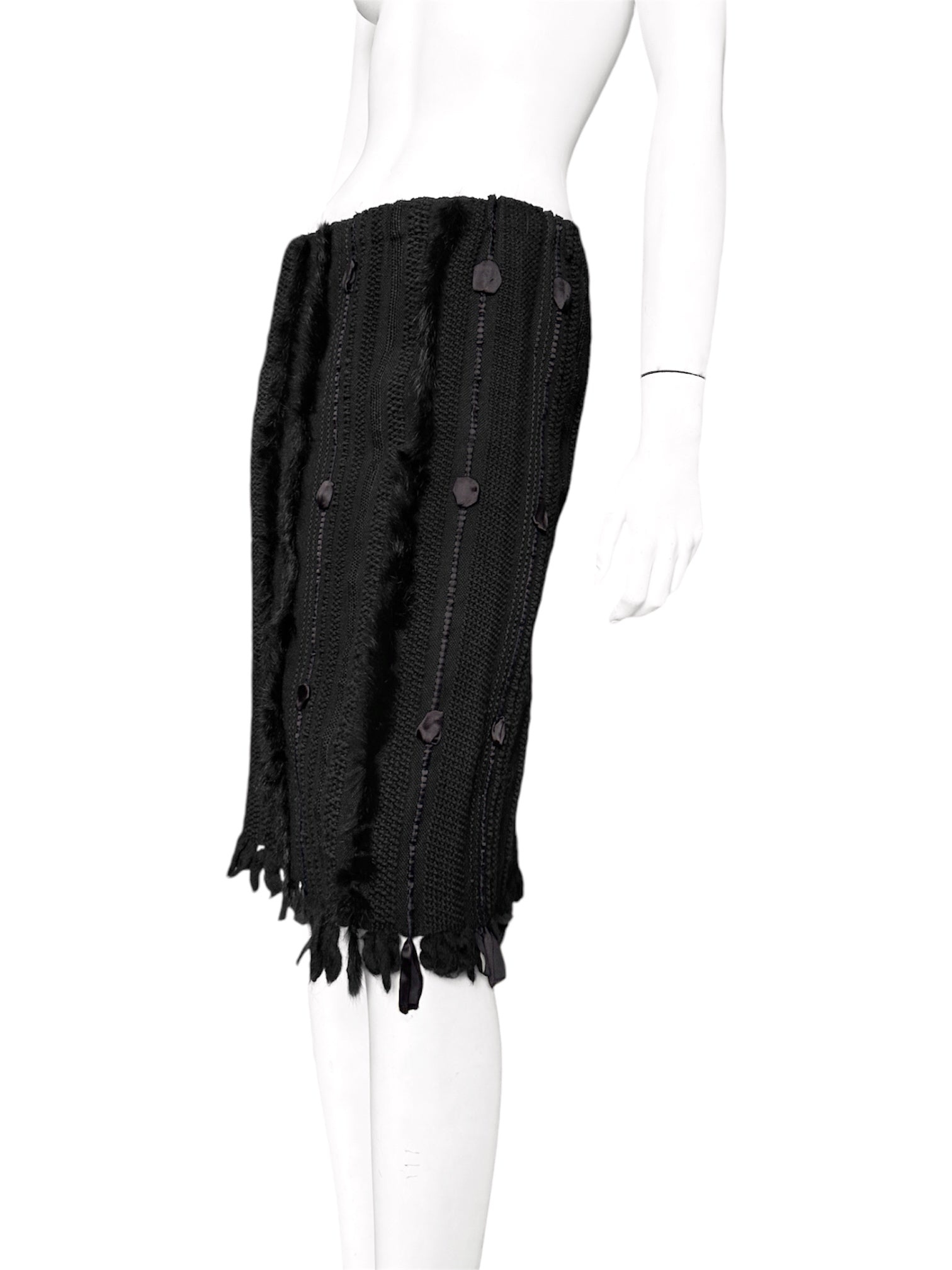 Gucci Fall 2002 Tom Ford Ribbon Wool Fur Midi Dress 42 - 5
