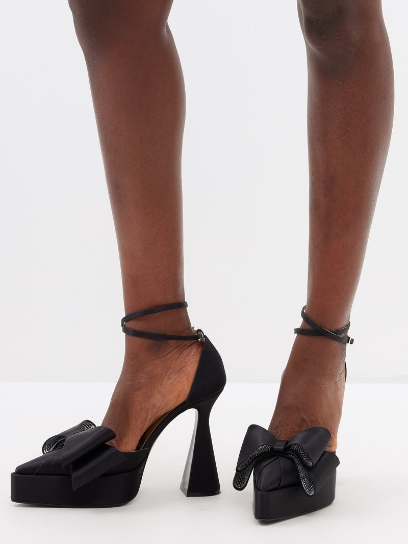 MACH & MACH Le Cadeau Satin Platform Pumps black outlook