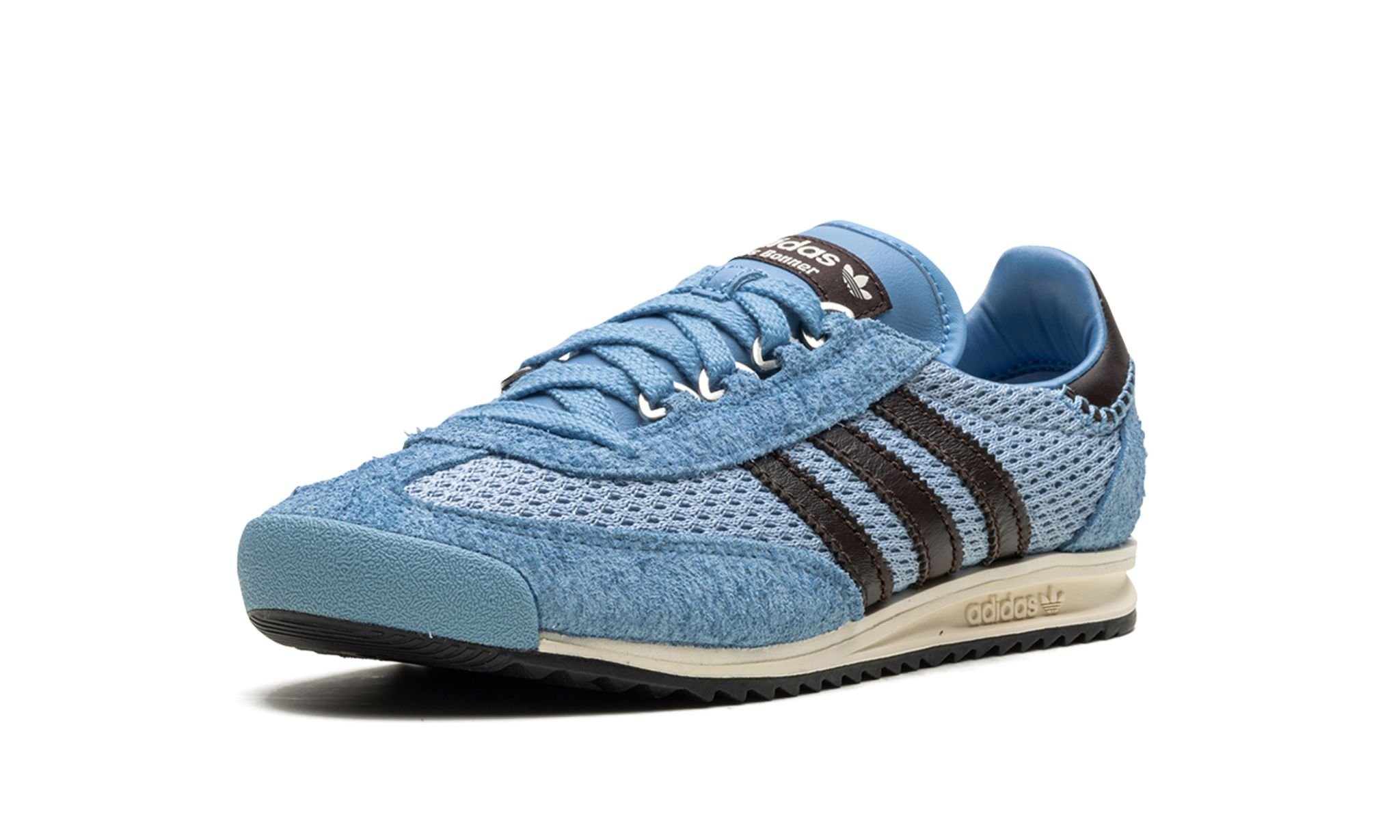 Ash stardust sneakers deals