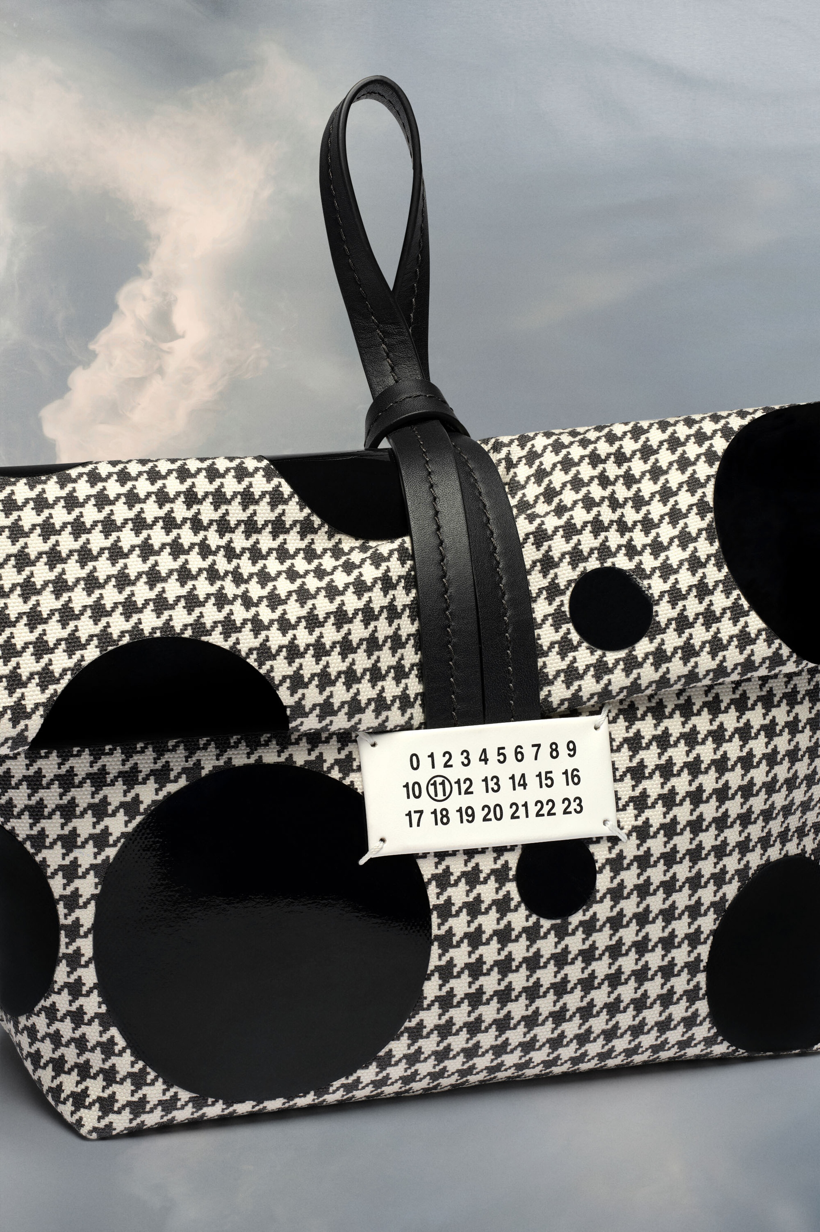 Dots clutch - 5