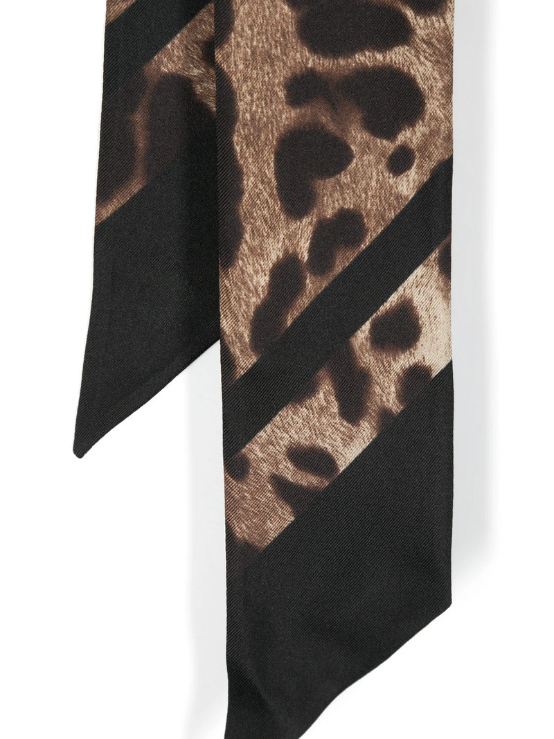 Dolce & Gabbana Dolce & Gabbana Leopard-print Silk Scarf outlook