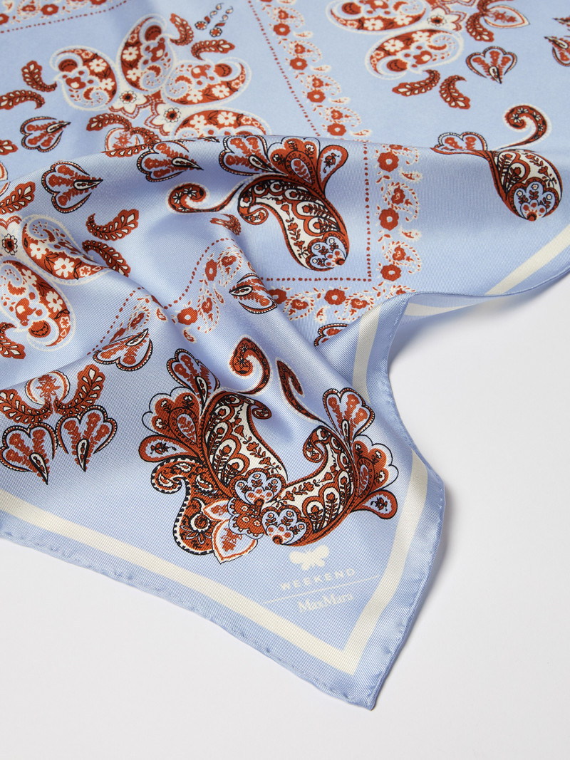 WEEKEND Max Mara ONESTO Printed silk maxi pocket square outlook