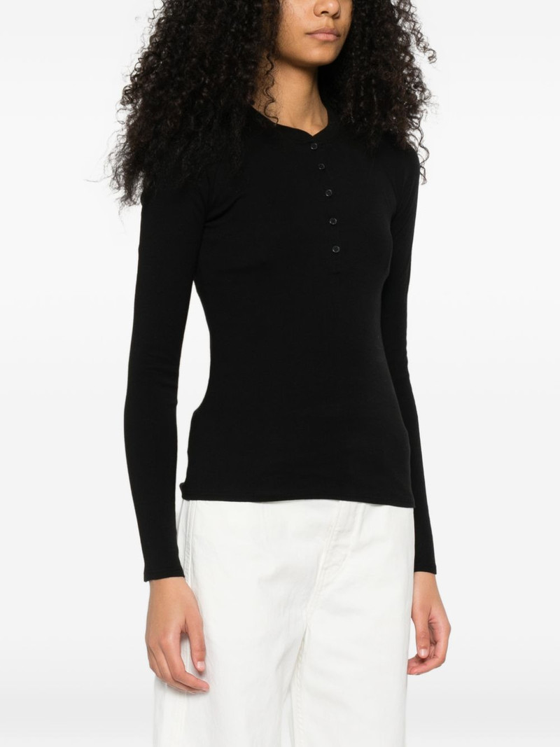 button-fastening polo top 3