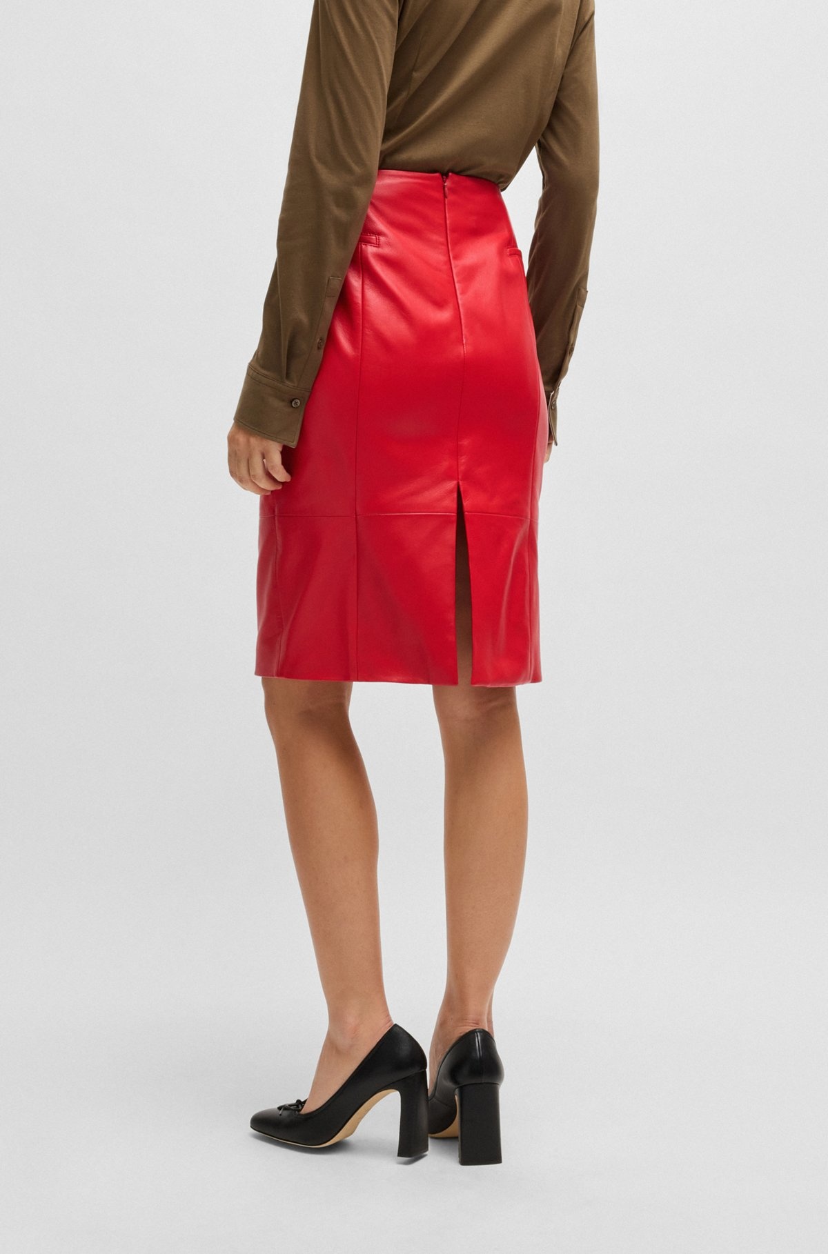 PENCIL SKIRT IN LUSTROUS LEATHER - 4