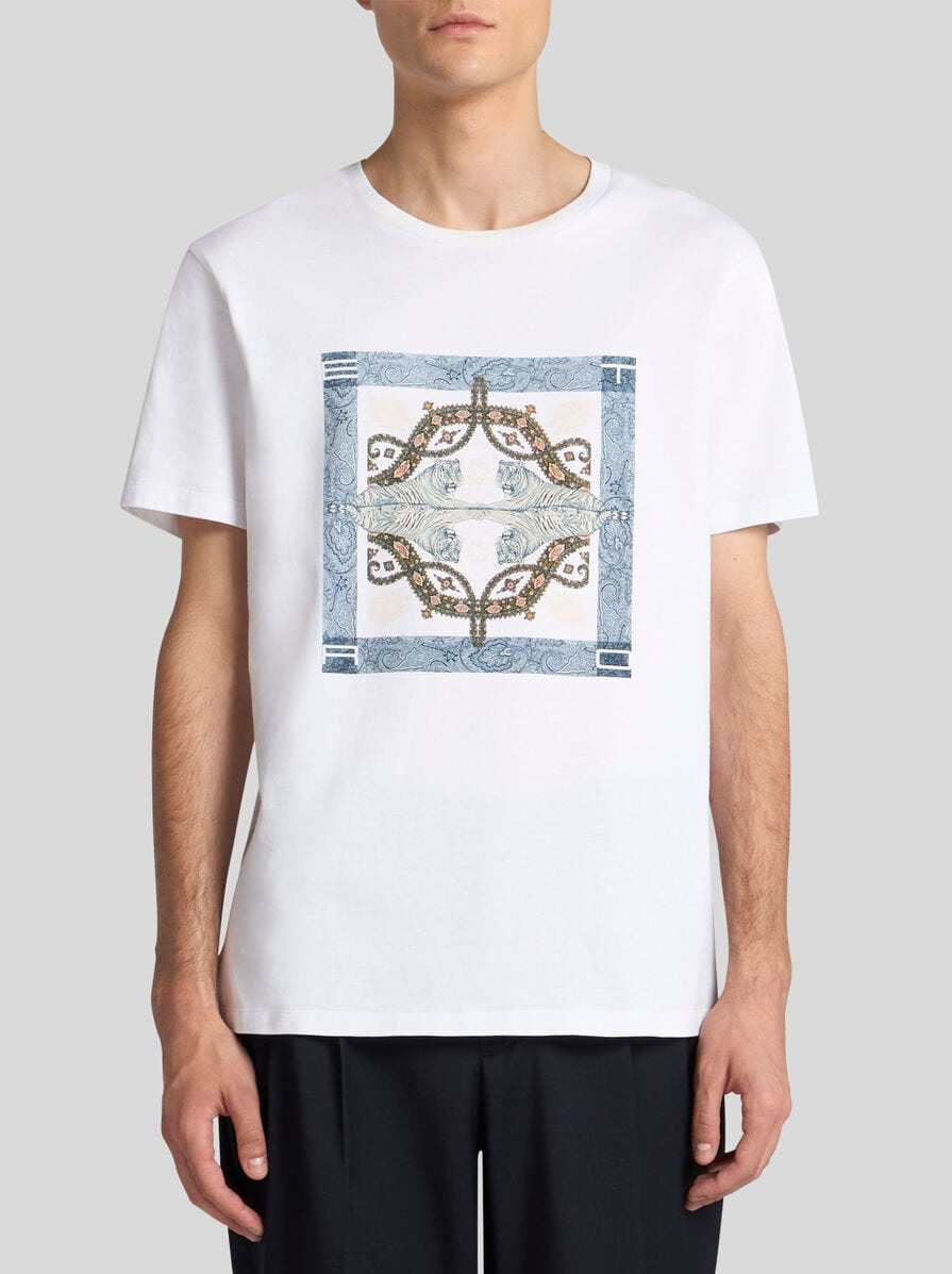 T-SHIRT WITH PLACED PRINT - 2