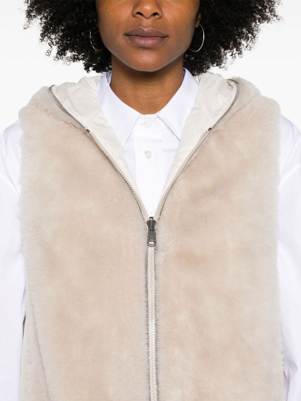faux-fur hooded gilet - 5