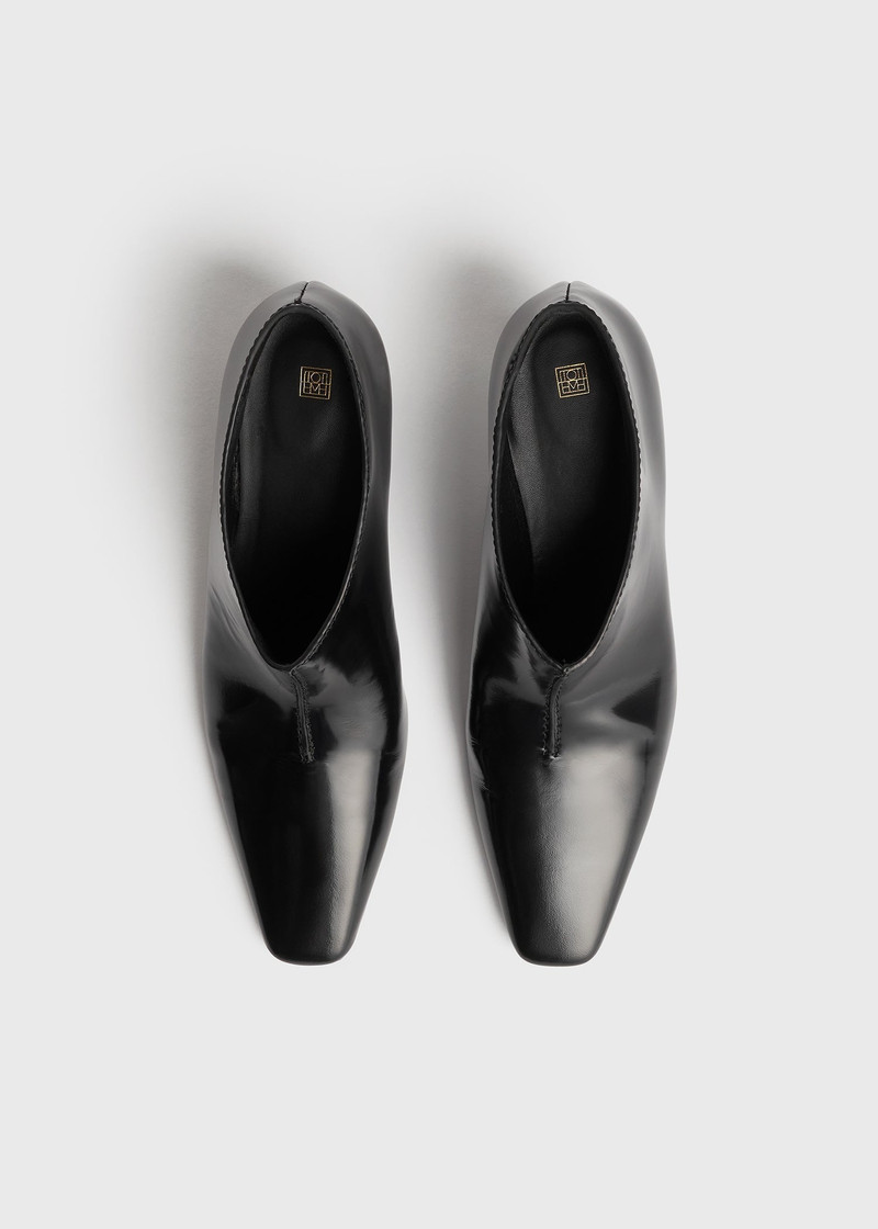 The Wide Shaft Shoe black 3