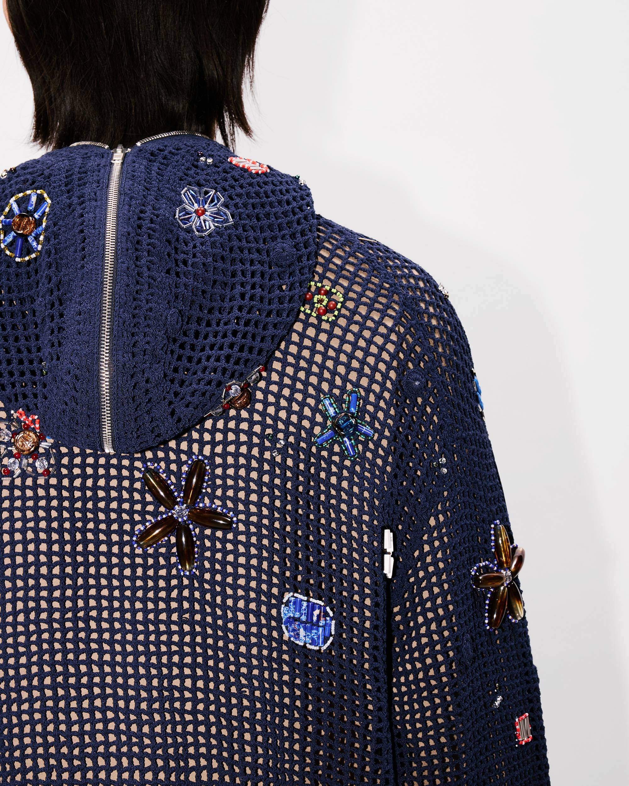 Oversized embroidered zip-up knitted hooded sweatshirt in cotton mesh - 9