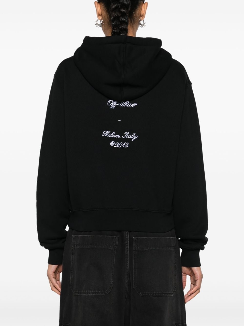 number-embroidered cropped hoodie - 4