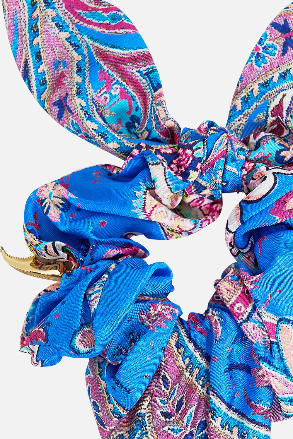 SCRUNCHIE WITH TIE AND CHARM - 2