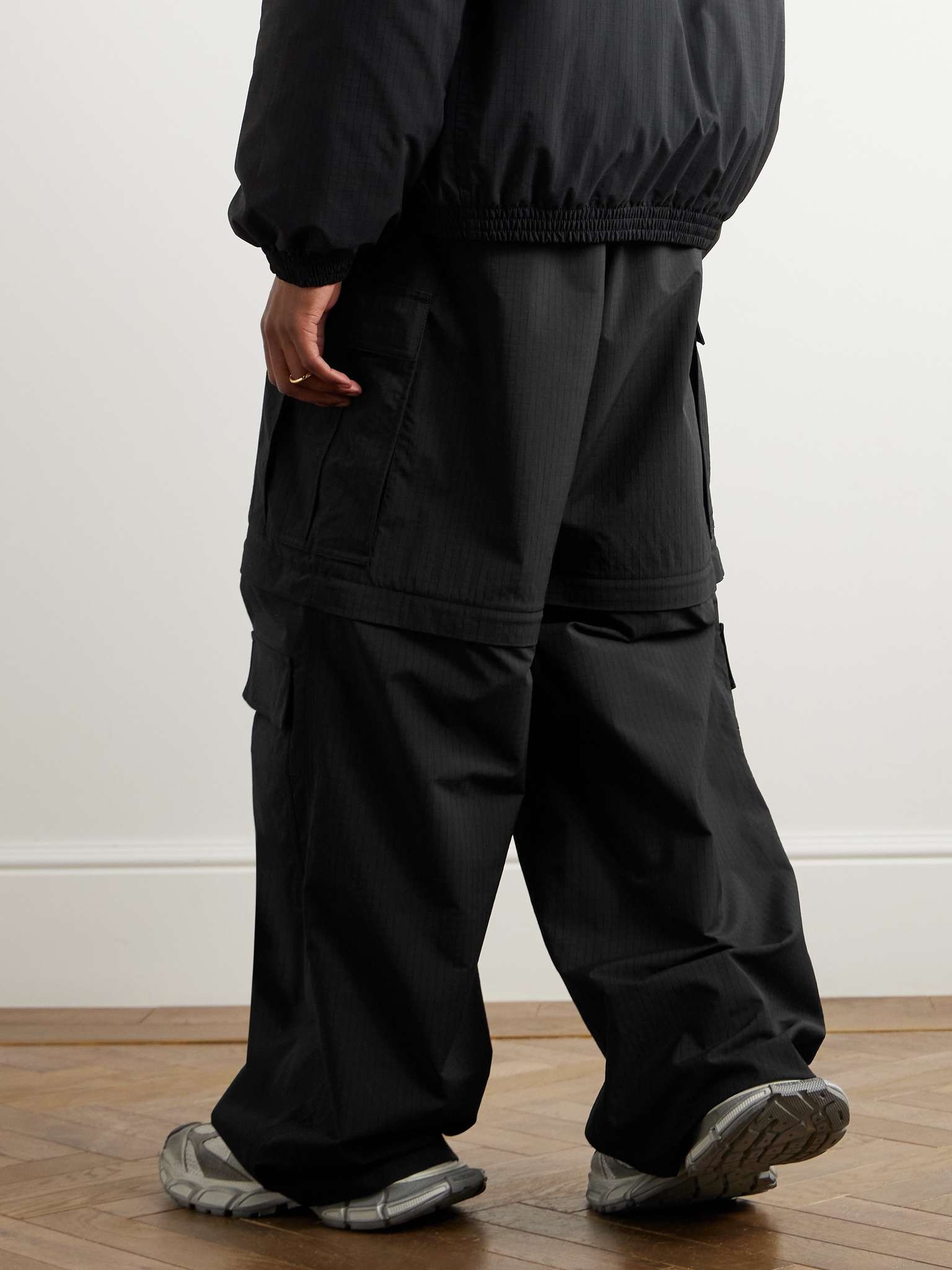 Wide-Leg Logo-Embroidered Ripstop Cargo Trousers - 4