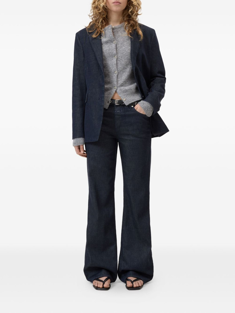 CLOSED Gillan jeans outlook