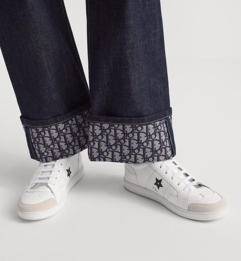 Dior Boyfriend Jeans outlook