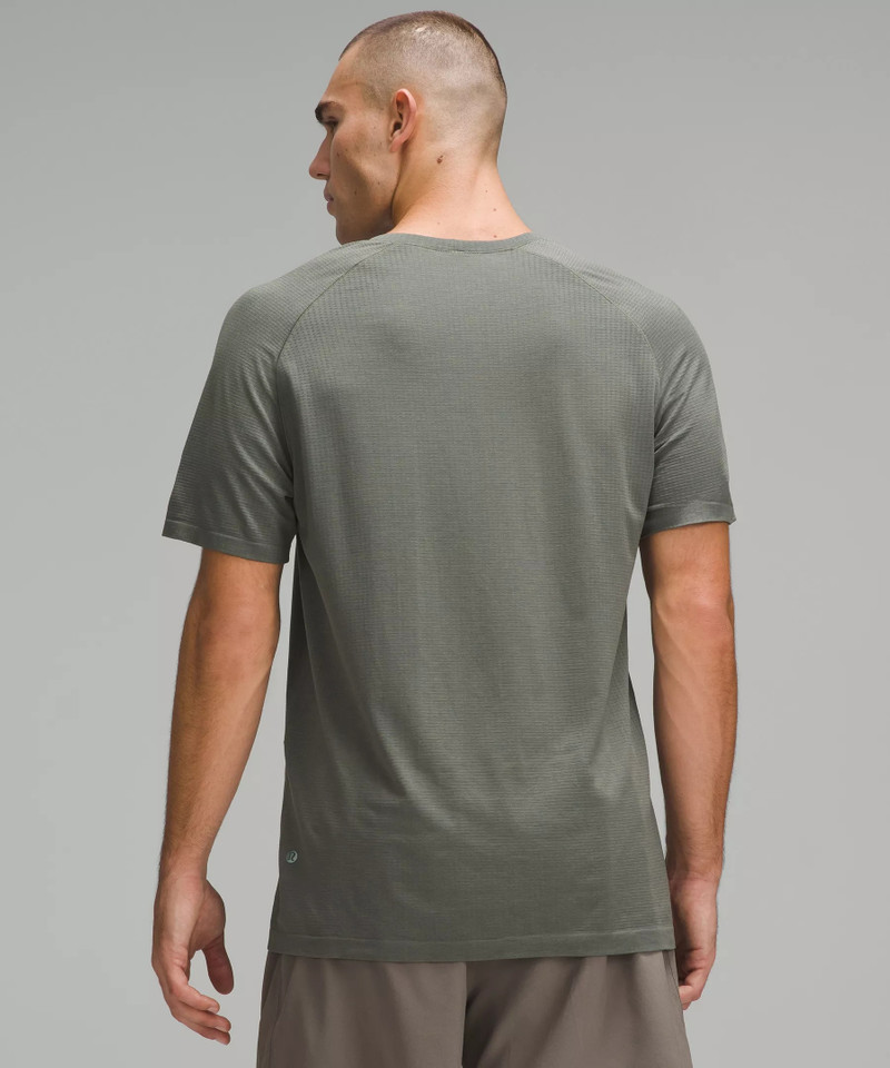 Metal Vent Tech Short-Sleeve Shirt *Original Slim Fit 3