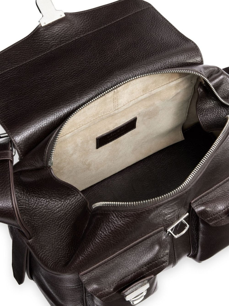 medium Gear bag in leather 6