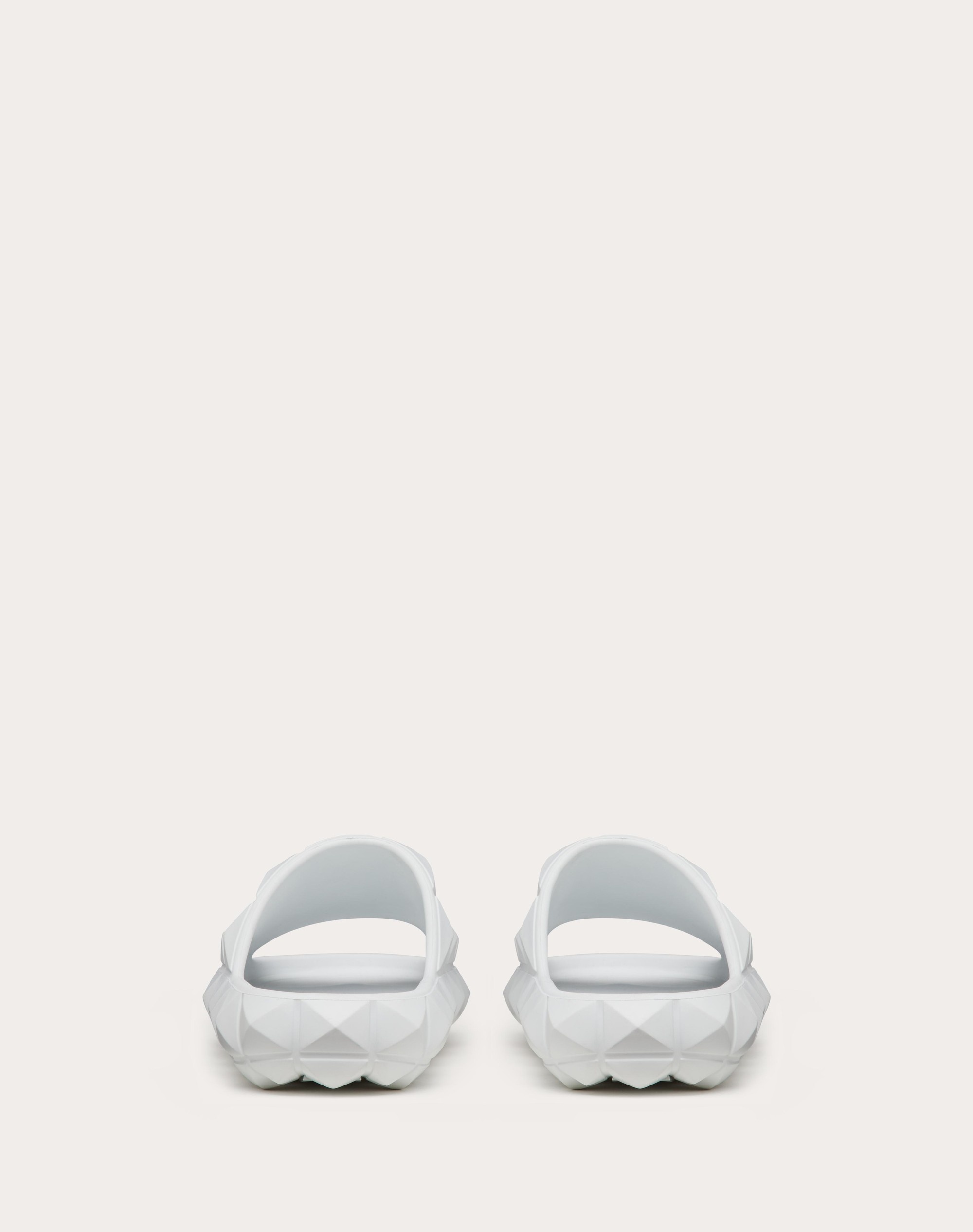 ROMAN STUD TURTLE SLIDE SANDAL IN RUBBER - 3