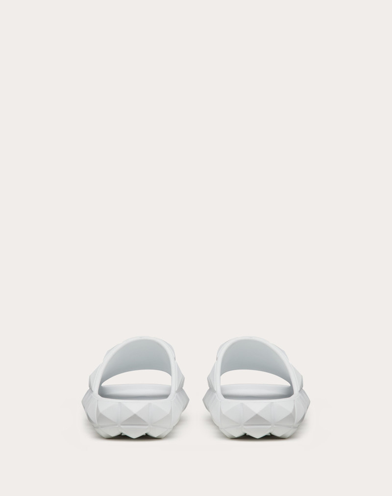 ROMAN STUD TURTLE SLIDE SANDAL IN RUBBER 3